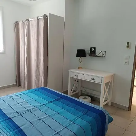 L'argentiere, Proche Plage,residence Piscine, Tennis, Parking * La Londe-les-Maures